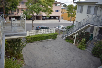 Enlarge photo 13
