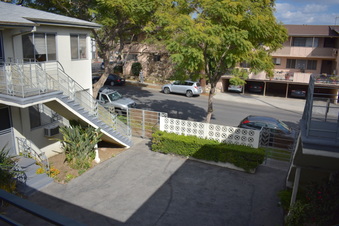 Enlarge photo 16