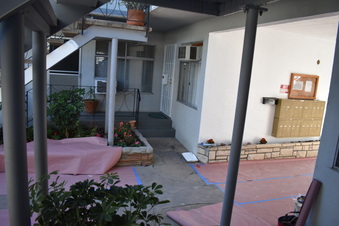 Enlarge photo 12
