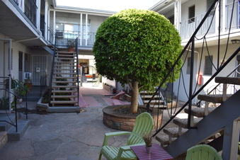 Enlarge photo 14