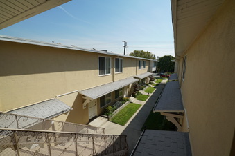 Enlarge photo 13