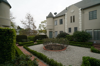Enlarge photo 11