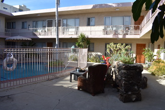 Enlarge photo 10