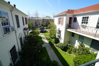 Enlarge photo 47