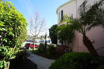 Enlarge photo 21