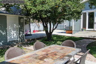 Enlarge photo 49