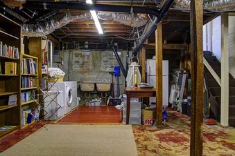 Enlarge photo 46