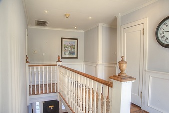 Enlarge photo 32