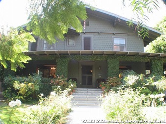 Universal_1876_Highland Park