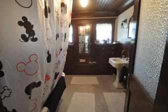 Enlarge photo 46