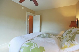 Enlarge photo 42