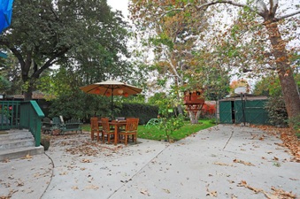 Enlarge photo 53