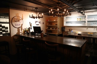 Enlarge photo 27