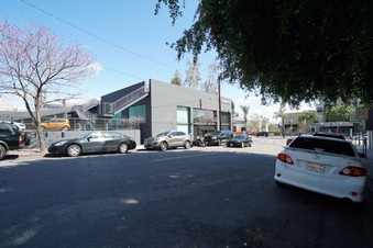 Enlarge photo 19