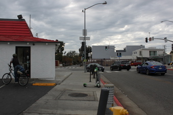 Enlarge photo 17