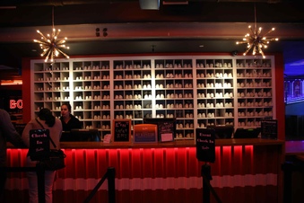 Enlarge photo 24