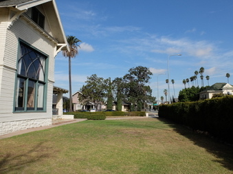 Enlarge photo 16