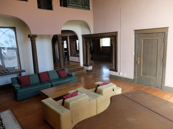 Enlarge photo 32