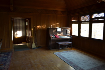 Enlarge photo 62
