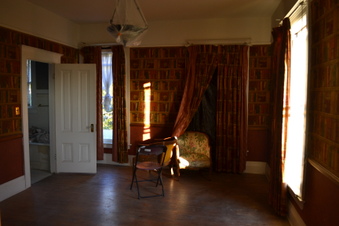 Enlarge photo 69