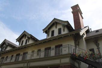 Enlarge photo 113