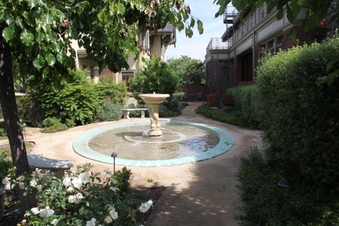 Enlarge photo 115