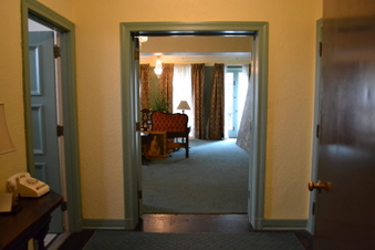 Enlarge photo 83