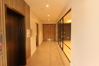 Enlarge photo 16