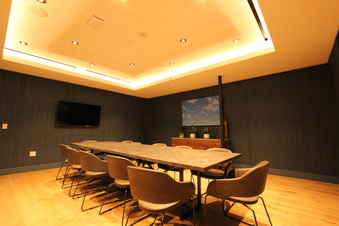 Enlarge photo 21