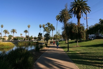 Enlarge photo 4