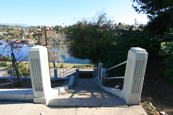 Enlarge photo 108