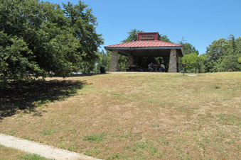 Enlarge photo 42