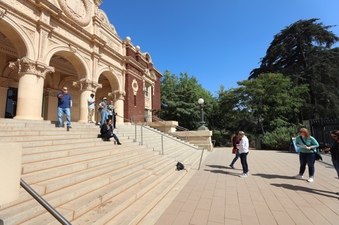 Enlarge photo 21