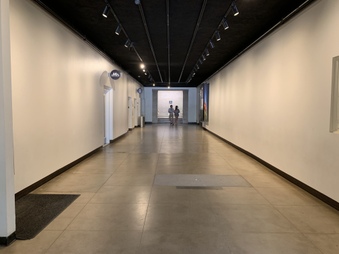 Enlarge photo 149
