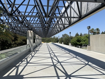 Enlarge photo 106