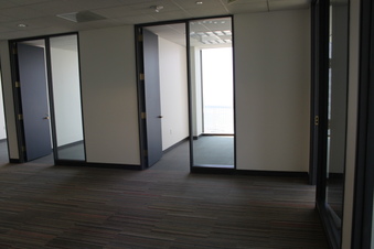 Enlarge photo 32