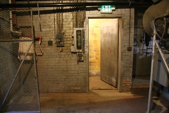 Enlarge photo 35