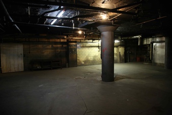 Enlarge photo 46