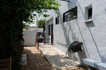 Enlarge photo 10
