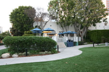 Commissary Lawn/Cafe