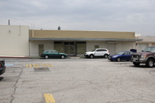 Valley Plazza