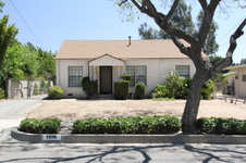 1996 Mentone Ave