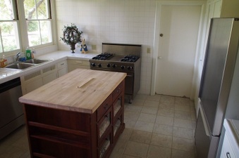 Enlarge photo 210
