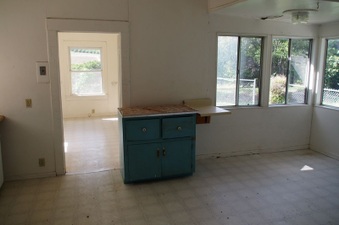 Enlarge photo 285
