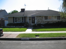 7037 Aldea Ave.