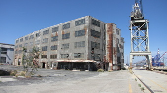 Enlarge photo 88