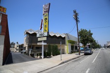 Shitty Motel