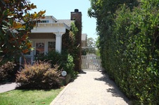 Enlarge photo 16