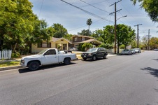 Enlarge photo 19