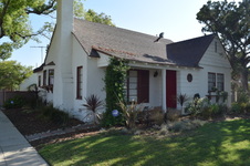 10444 Cumpston St. (NoHo)